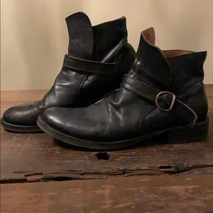 Fiorentini+Baker 752 Eternity Ankle Boots